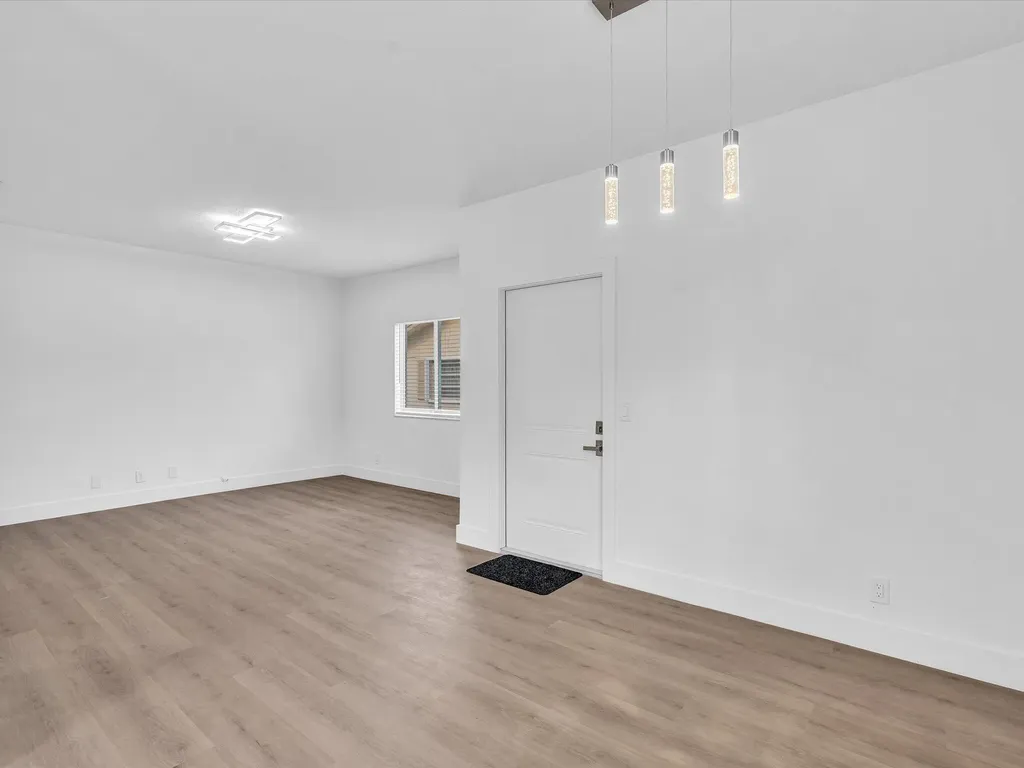 2410 NW 43rd Street Miami FL 33142
