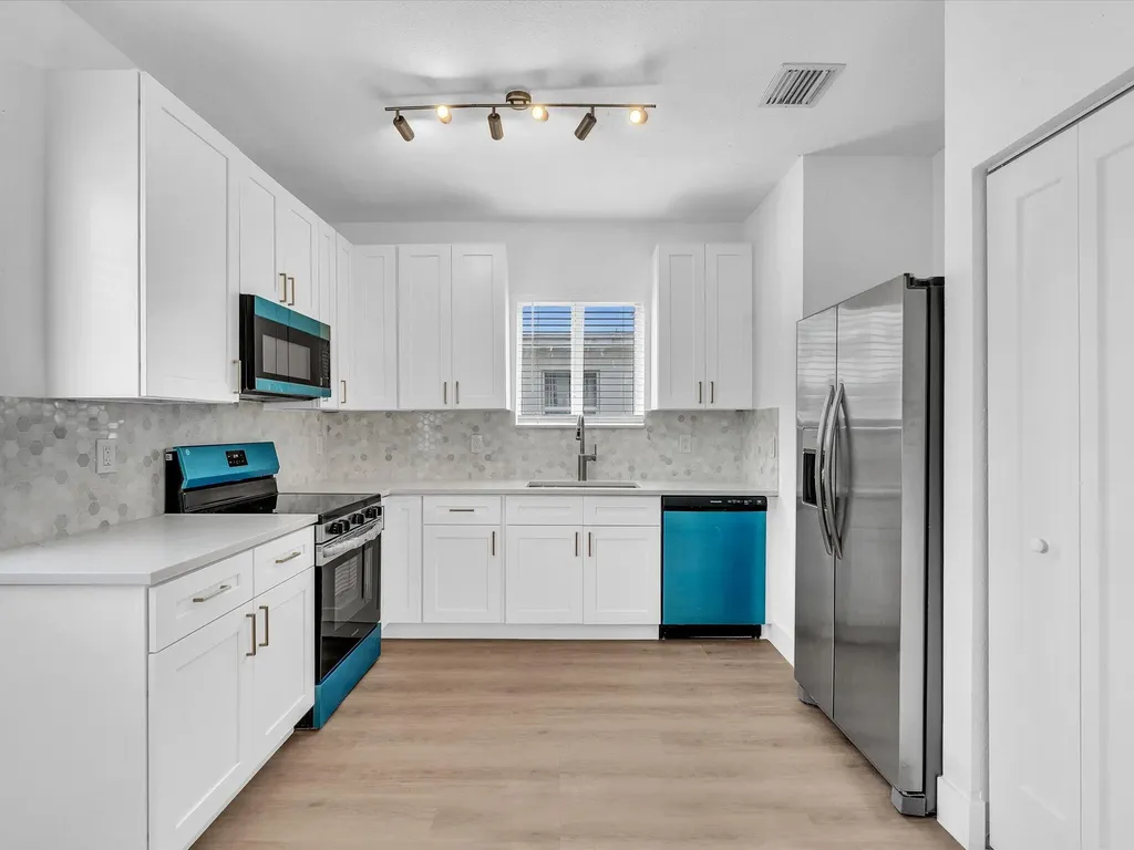 2410 NW 43rd Street Miami FL 33142