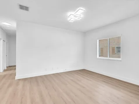 2410 NW 43rd Street Miami FL 33142