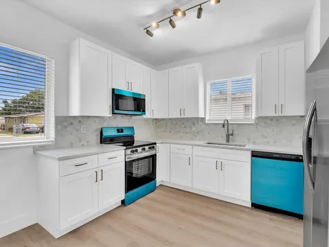 2410 NW 43rd Street Miami FL 33142