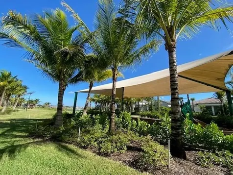 10486 Northbrook Circle Palm Beach Gardens FL 33412