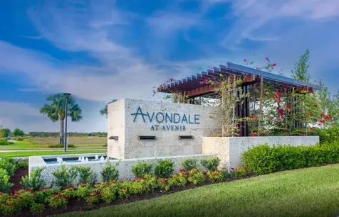 10486 Northbrook Circle Palm Beach Gardens FL 33412