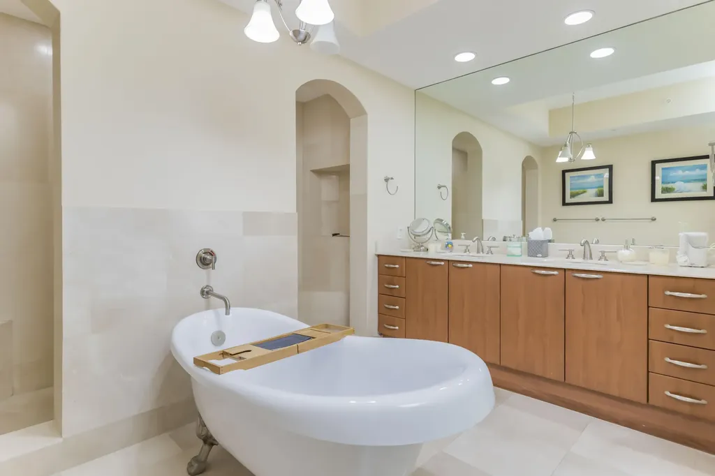 701 SE 21st Avenue Deerfield Beach FL 33441