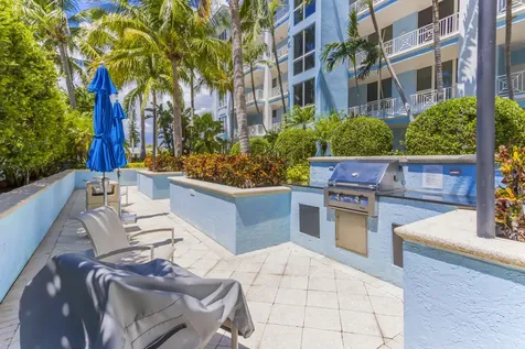 701 SE 21st Avenue Deerfield Beach FL 33441