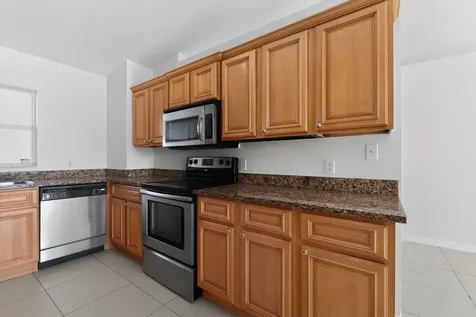 138 Dabou Loop Belle Glade FL 33430
