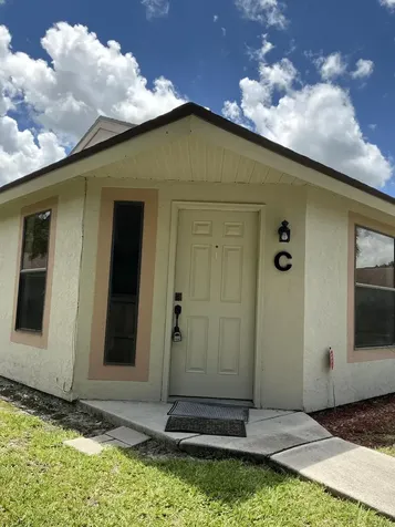 2820 Stoneway Lane Fort Pierce FL 34982