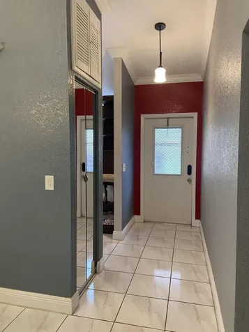 633 Sea Pine Way Greenacres FL 33415