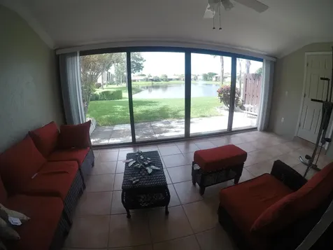 633 Sea Pine Way Greenacres FL 33415