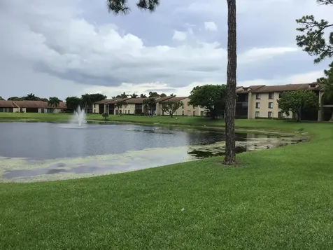 633 Sea Pine Way Greenacres FL 33415