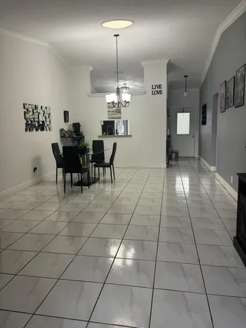 633 Sea Pine Way Greenacres FL 33415