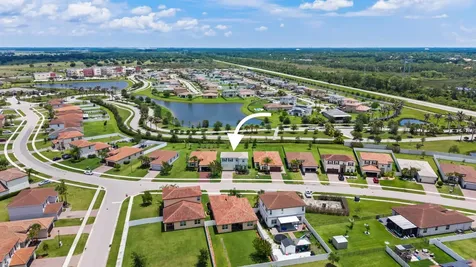 7705 NW Greenbank Circle Port St Lucie FL 34987