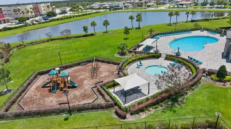 7705 NW Greenbank Circle Port St Lucie FL 34987