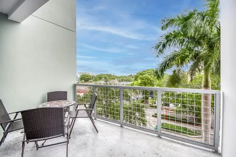 236 SE Fifth Avenue Delray Beach FL 33483