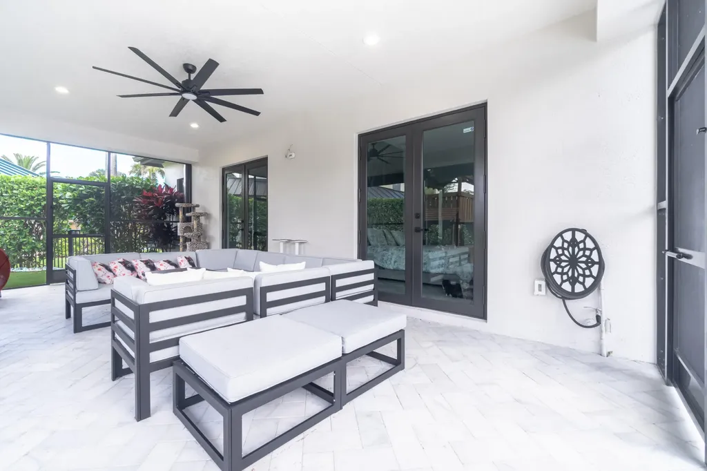 12088 NW 69th Court Parkland FL 33076