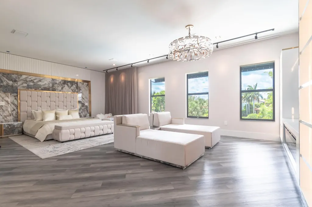 12088 NW 69th Court Parkland FL 33076