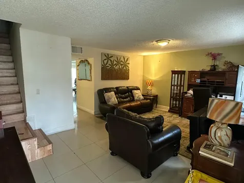 7424 NW 75th Street Tamarac FL 33321