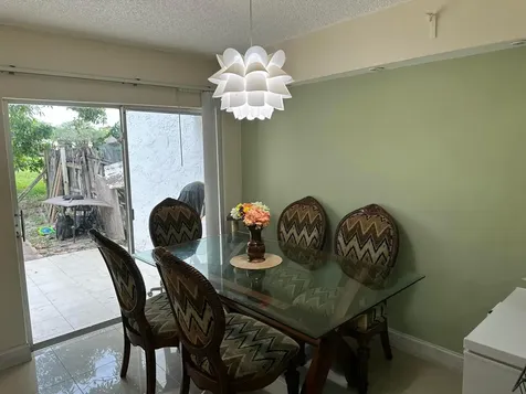 7424 NW 75th Street Tamarac FL 33321