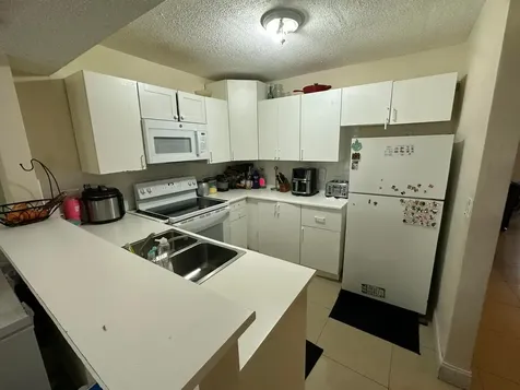 7424 NW 75th Street Tamarac FL 33321