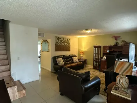 7424 NW 75th Street Tamarac FL 33321