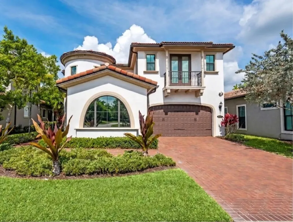 8845 Watercrest Circle W Parkland FL 33076