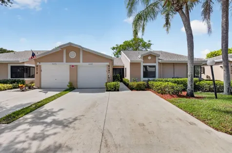 8282 Springlake Drive Boca Raton FL 33496
