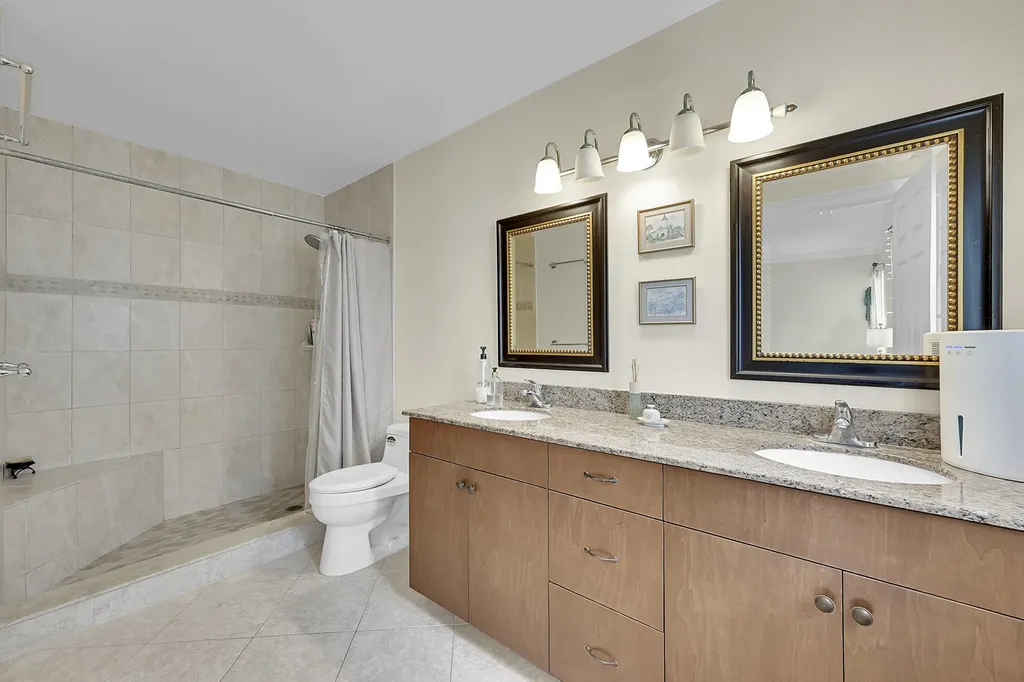 6245 Old Court Road Boca Raton FL 33433