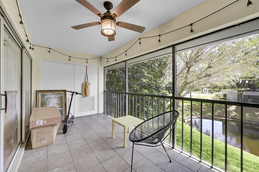 6245 Old Court Road Boca Raton FL 33433