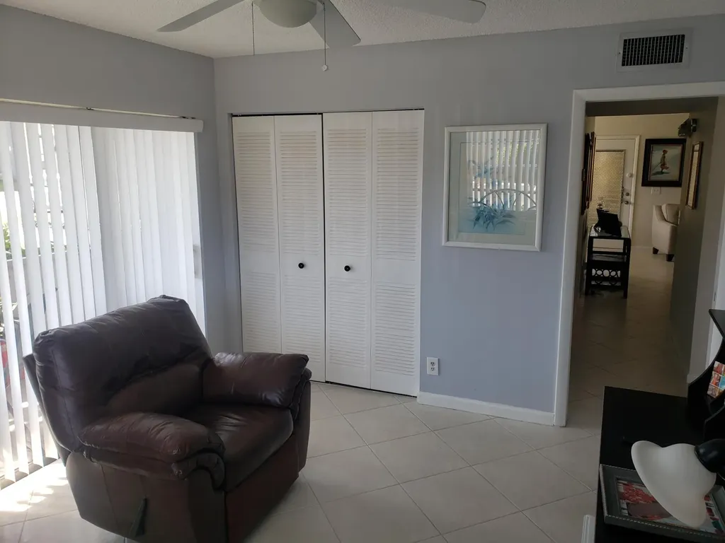 166 Piedmont Delray Beach FL 33484