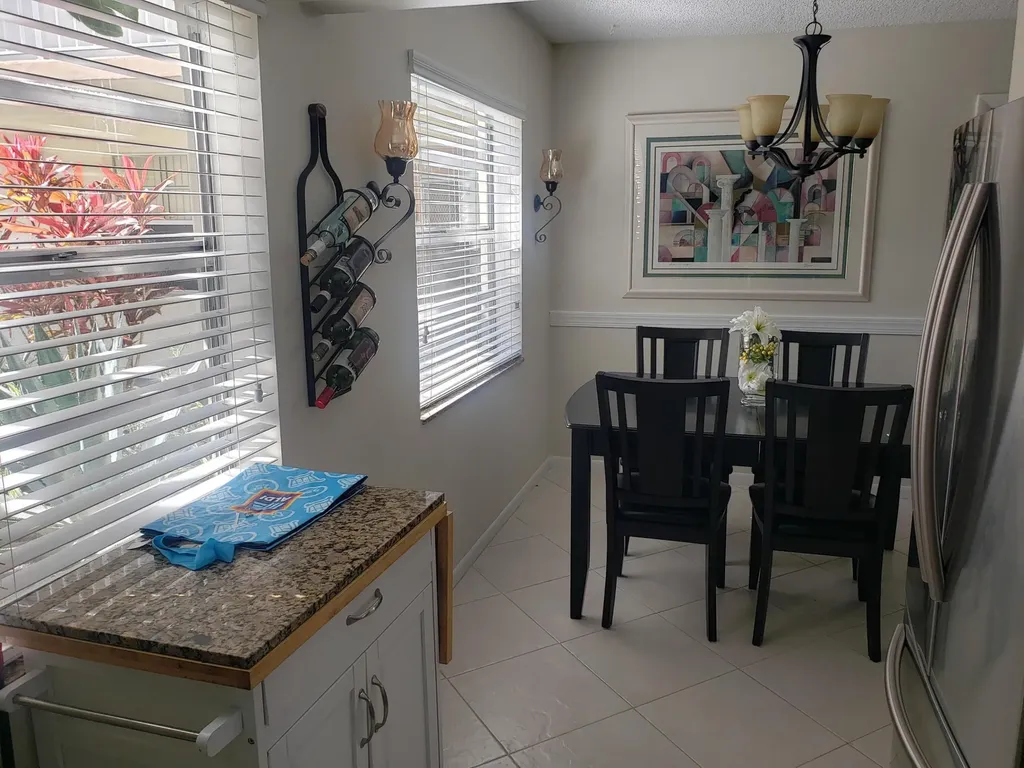 166 Piedmont Delray Beach FL 33484