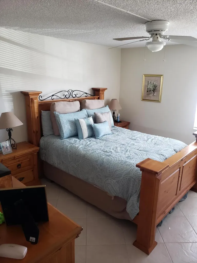 166 Piedmont Delray Beach FL 33484