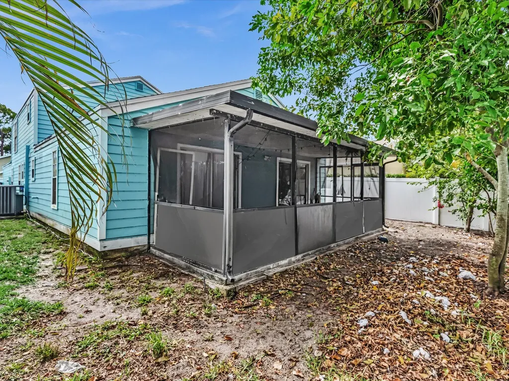 5610 Dewberry Way West Palm Beach FL 33415