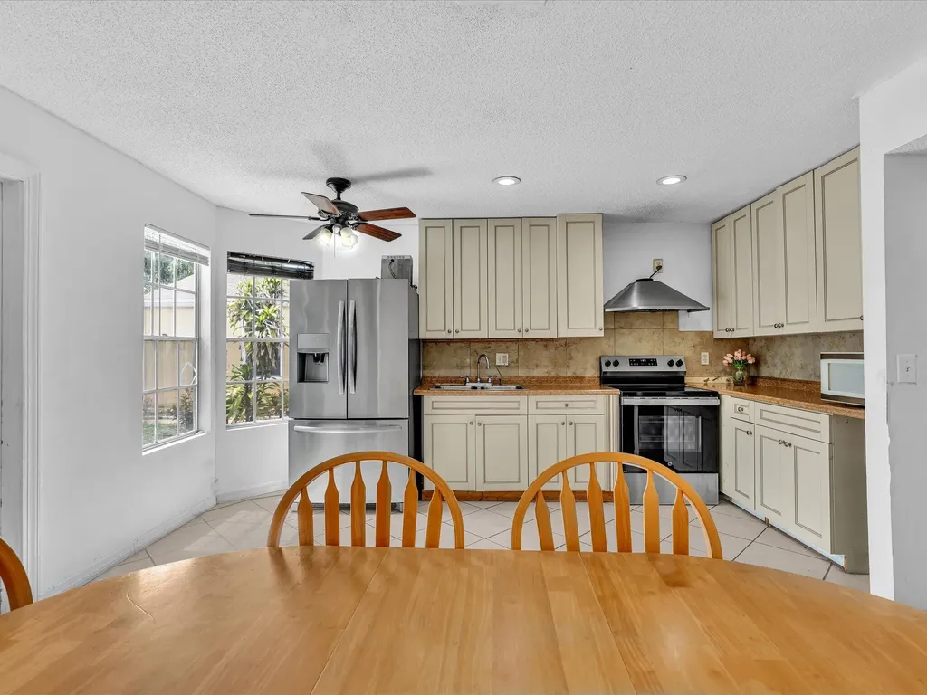 5610 Dewberry Way West Palm Beach FL 33415