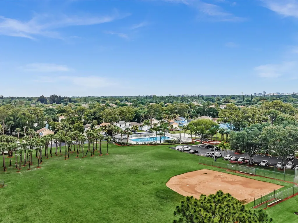 5610 Dewberry Way West Palm Beach FL 33415