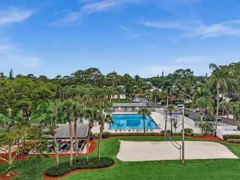 5610 Dewberry Way West Palm Beach FL 33415