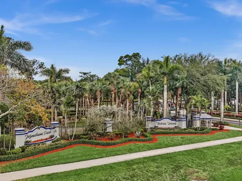 5610 Dewberry Way West Palm Beach FL 33415