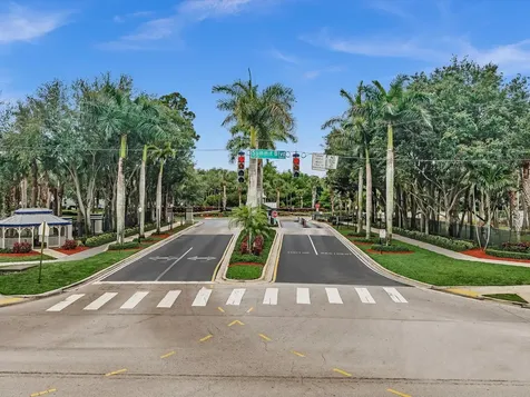 5610 Dewberry Way West Palm Beach FL 33415