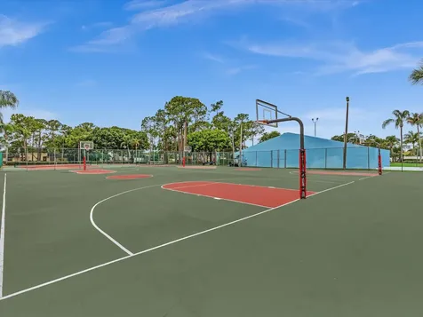 5610 Dewberry Way West Palm Beach FL 33415