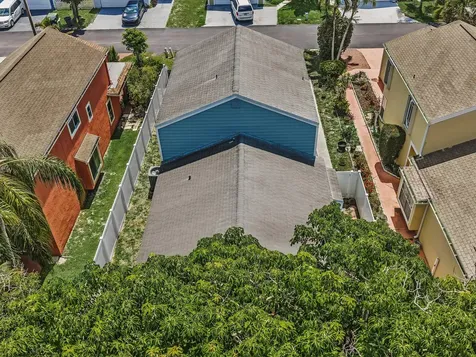 5610 Dewberry Way West Palm Beach FL 33415