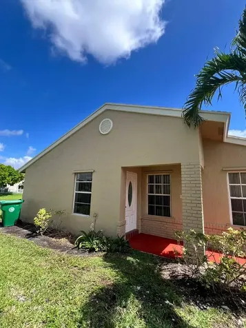 13761 Newport Manor Davie FL 33325