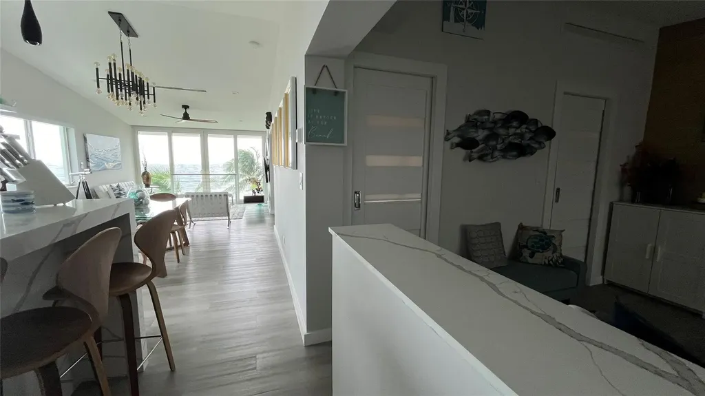 1041 Hillsboro Hillsboro Beach FL 33062
