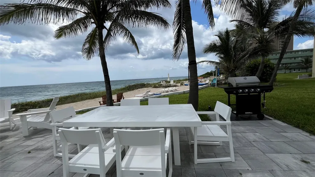 1041 Hillsboro Hillsboro Beach FL 33062