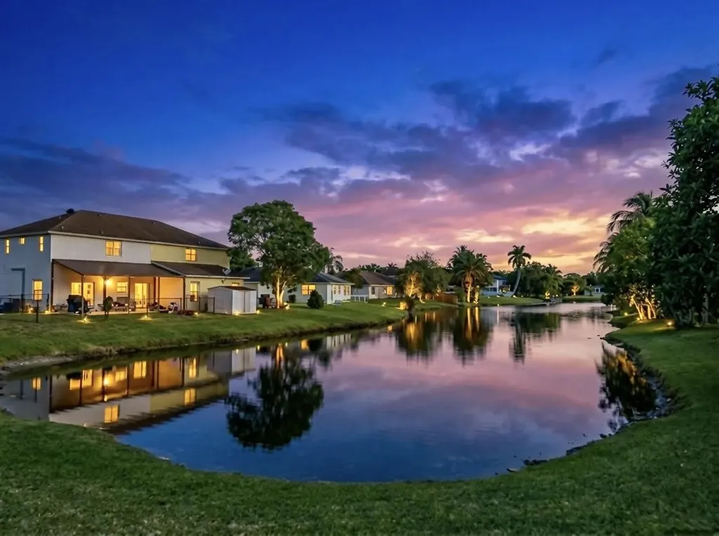 10359 Boynton Place Circle Boynton Beach FL 33437