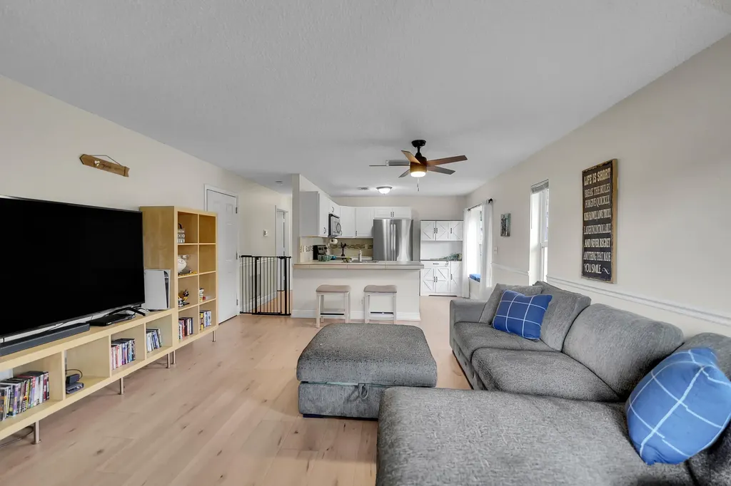 10359 Boynton Place Circle Boynton Beach FL 33437