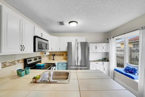 10359 Boynton Place Circle Boynton Beach FL 33437