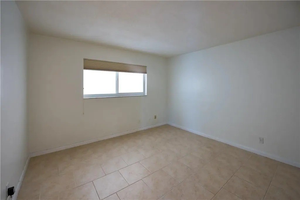 2020 Terra Mar Drive Pompano Beach FL 33062