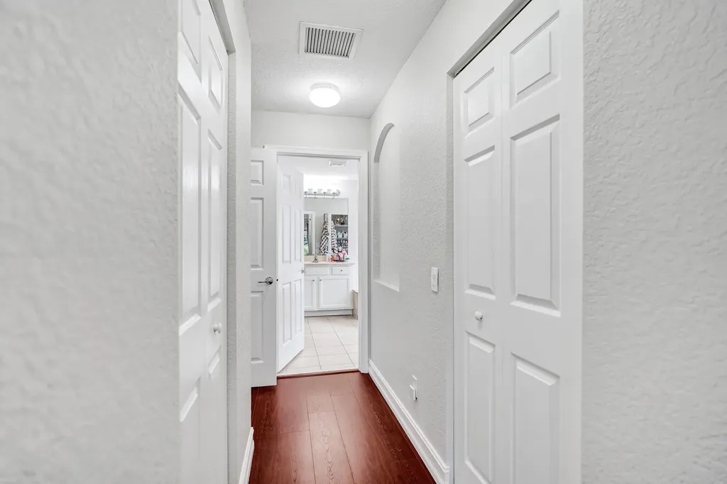 8876 Sandy Crest Lane Boynton Beach FL 33473