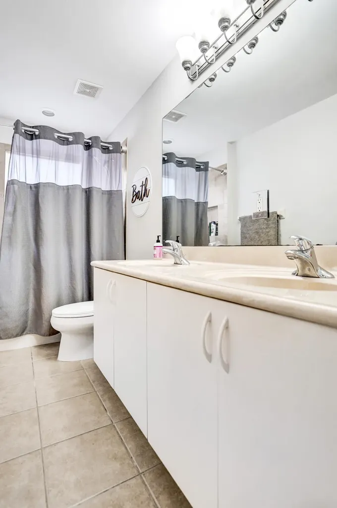 8876 Sandy Crest Lane Boynton Beach FL 33473