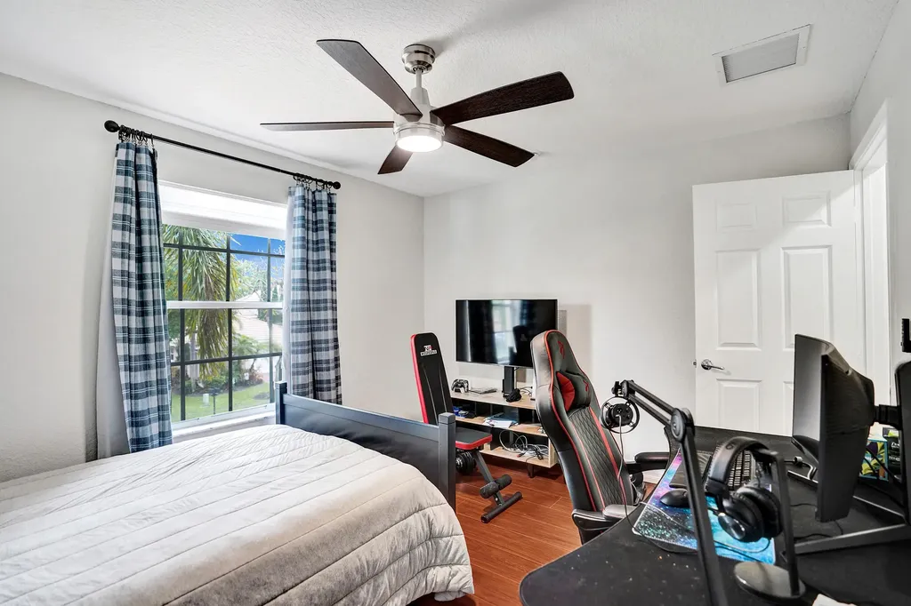 8876 Sandy Crest Lane Boynton Beach FL 33473