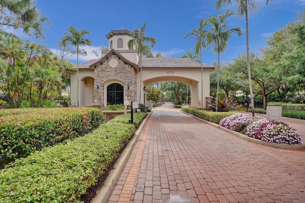 8876 Sandy Crest Lane Boynton Beach FL 33473