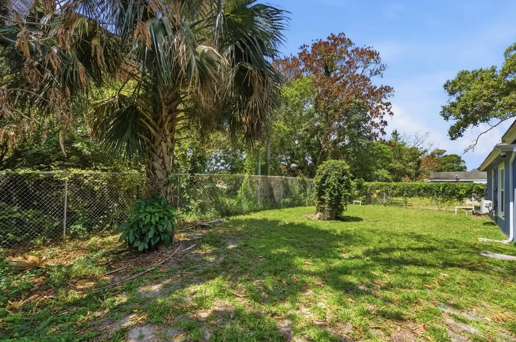 1311 Emerald Terrace Fort Pierce FL 34950